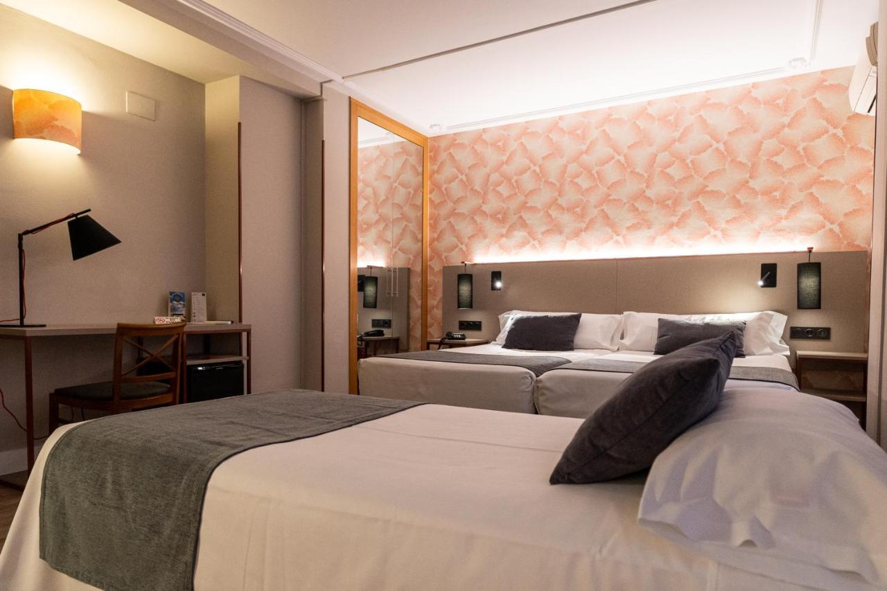 Hotel Castilla Vieja Palencia Kültér fotó