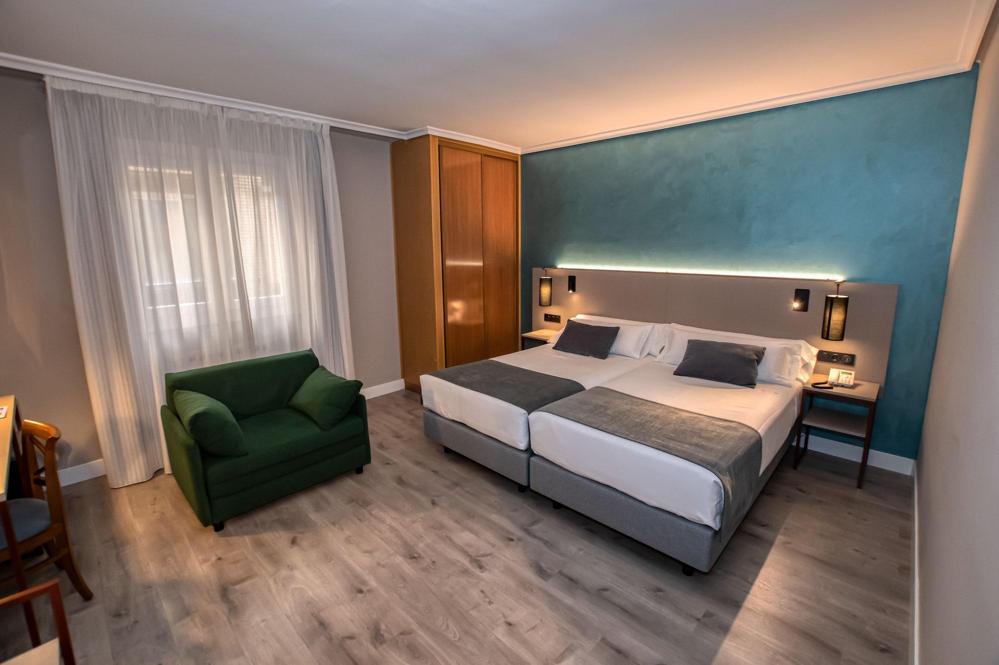 Hotel Castilla Vieja Palencia Kültér fotó