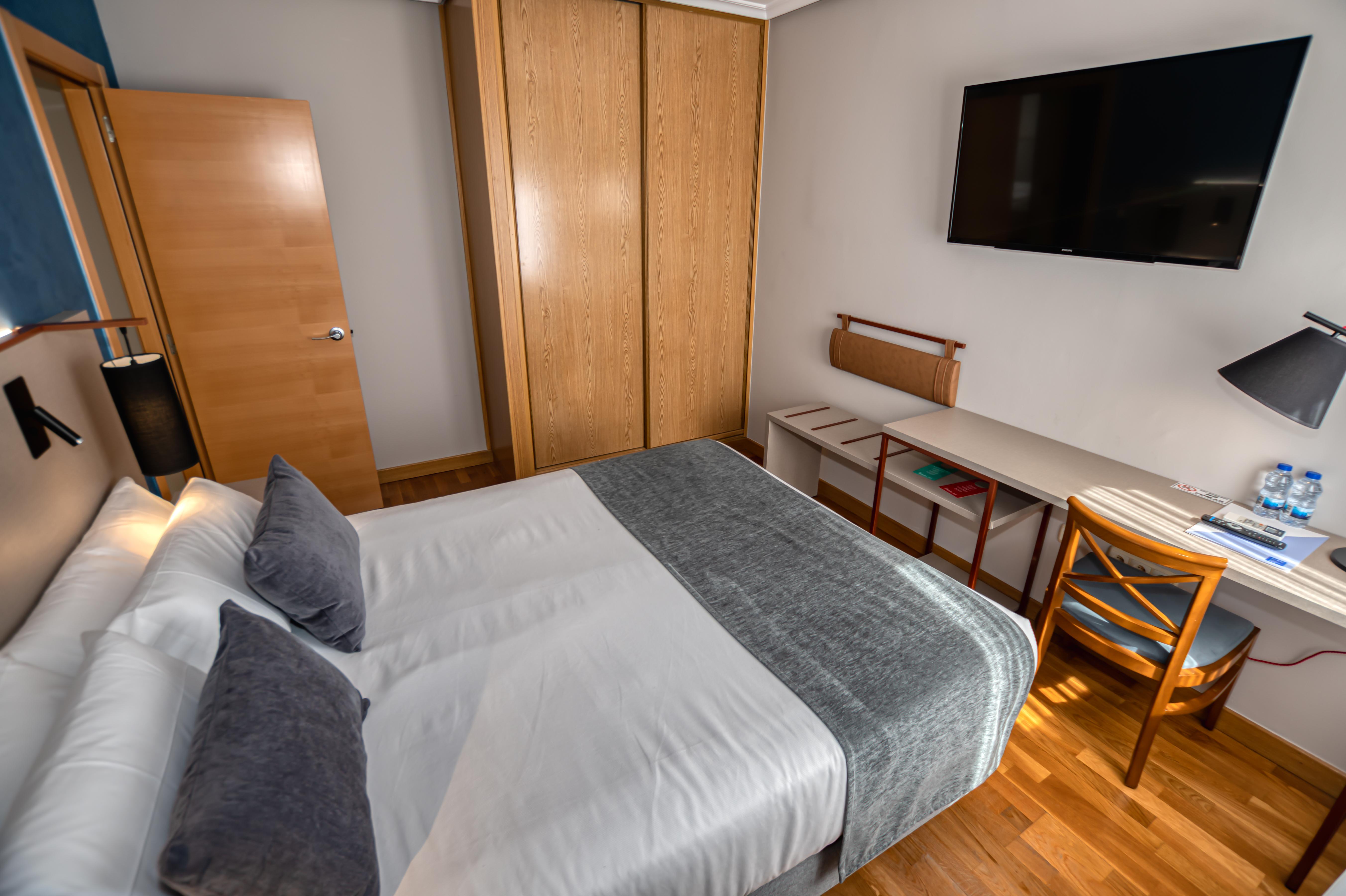 Hotel Castilla Vieja Palencia Kültér fotó